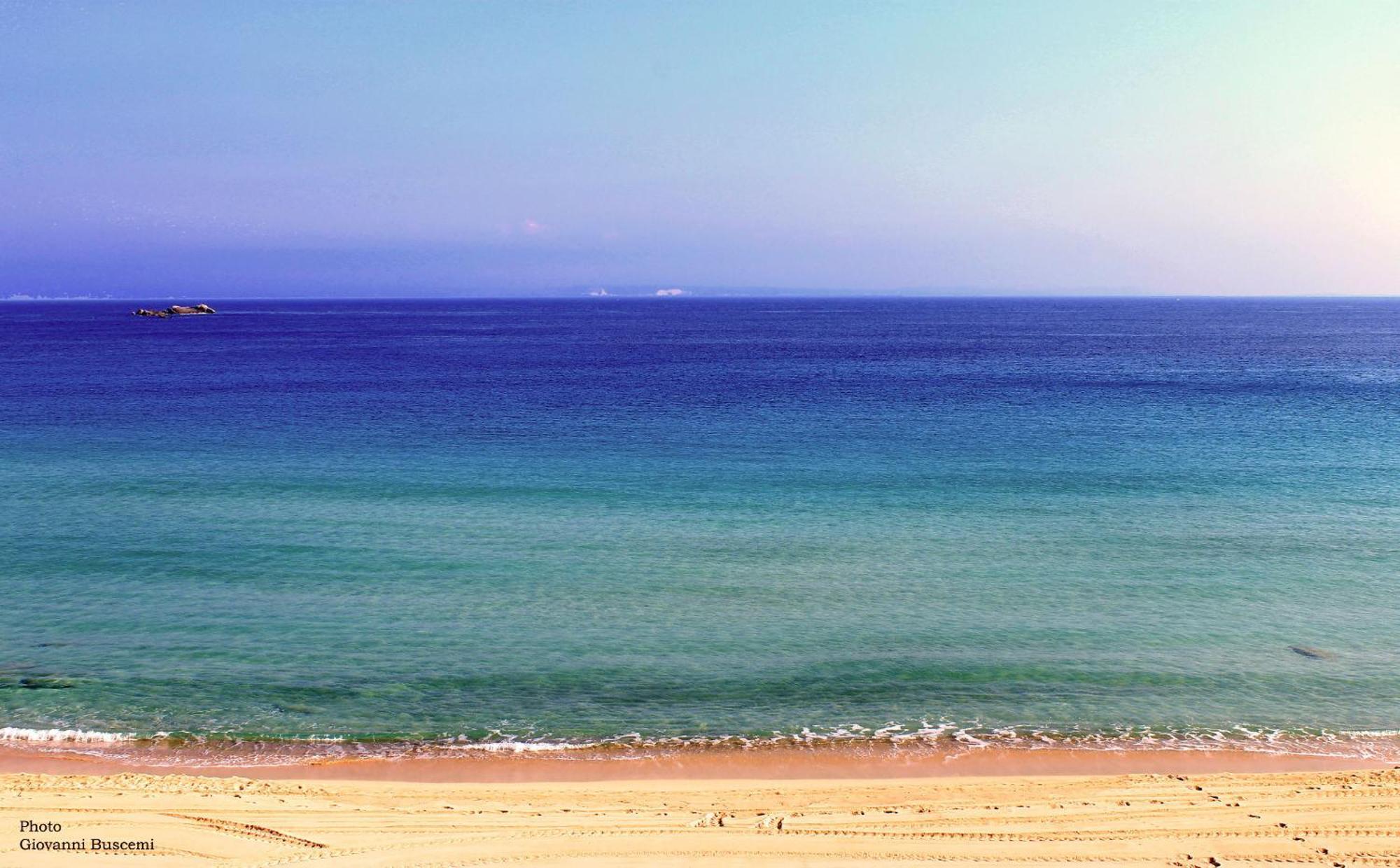 Hotel Sandalion Santa Teresa Gallura Eksteriør billede