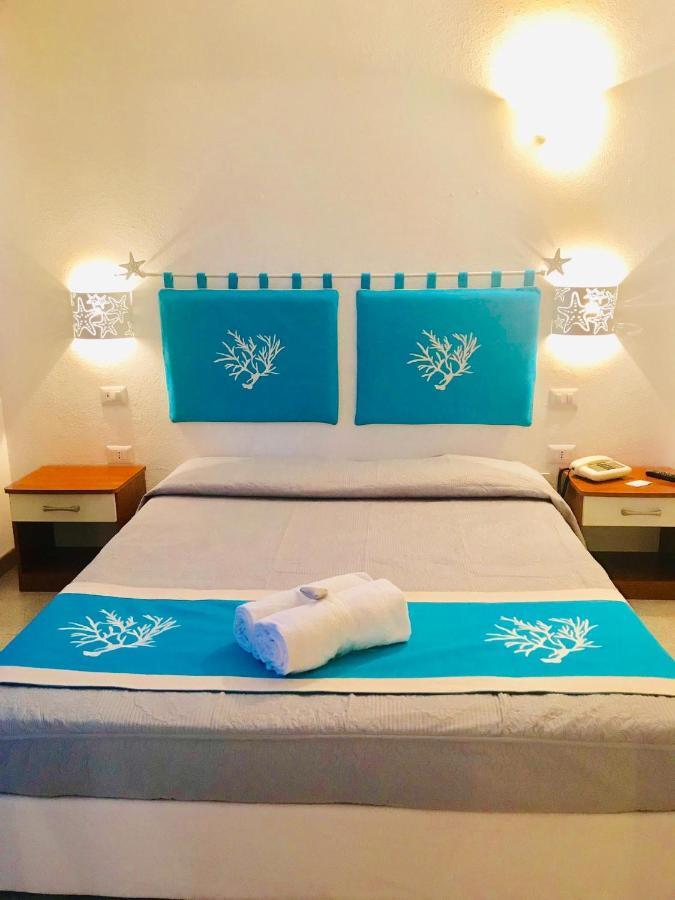 Hotel Sandalion Santa Teresa Gallura Eksteriør billede